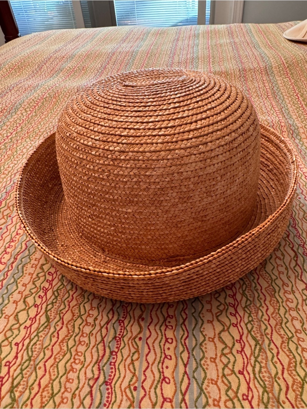 AHC 100% Natural Raffia Straw Hand-Crochet Rollable Sun Hat Kettle Brim